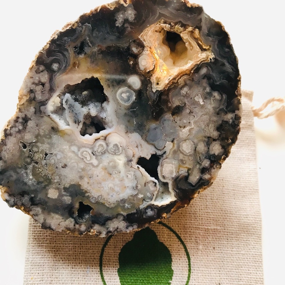 Agate Crystal Geode Paper Weight Home Decoration